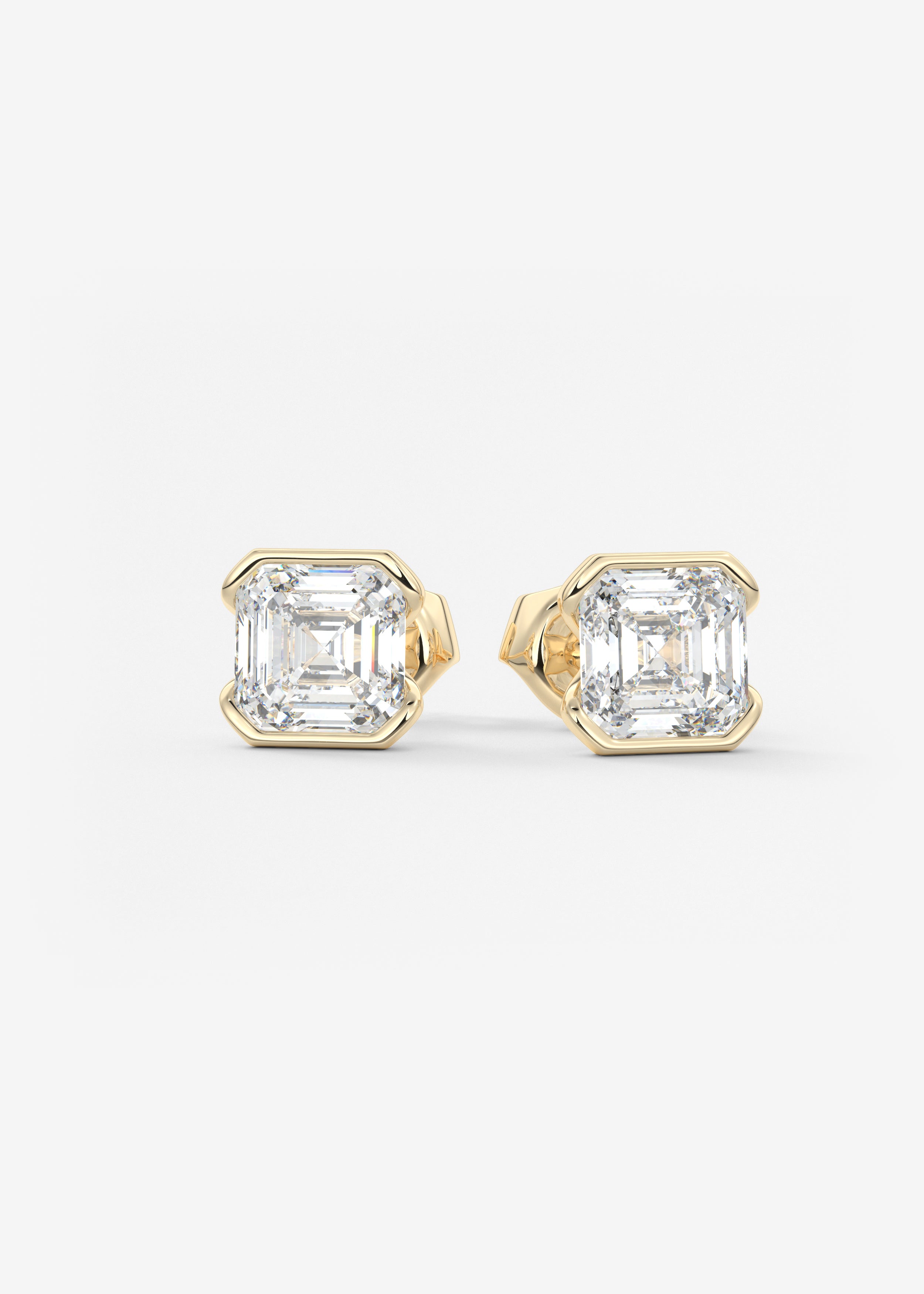 The Clutch stud in YG metal featuring Asscher cut with Half Bezel setting