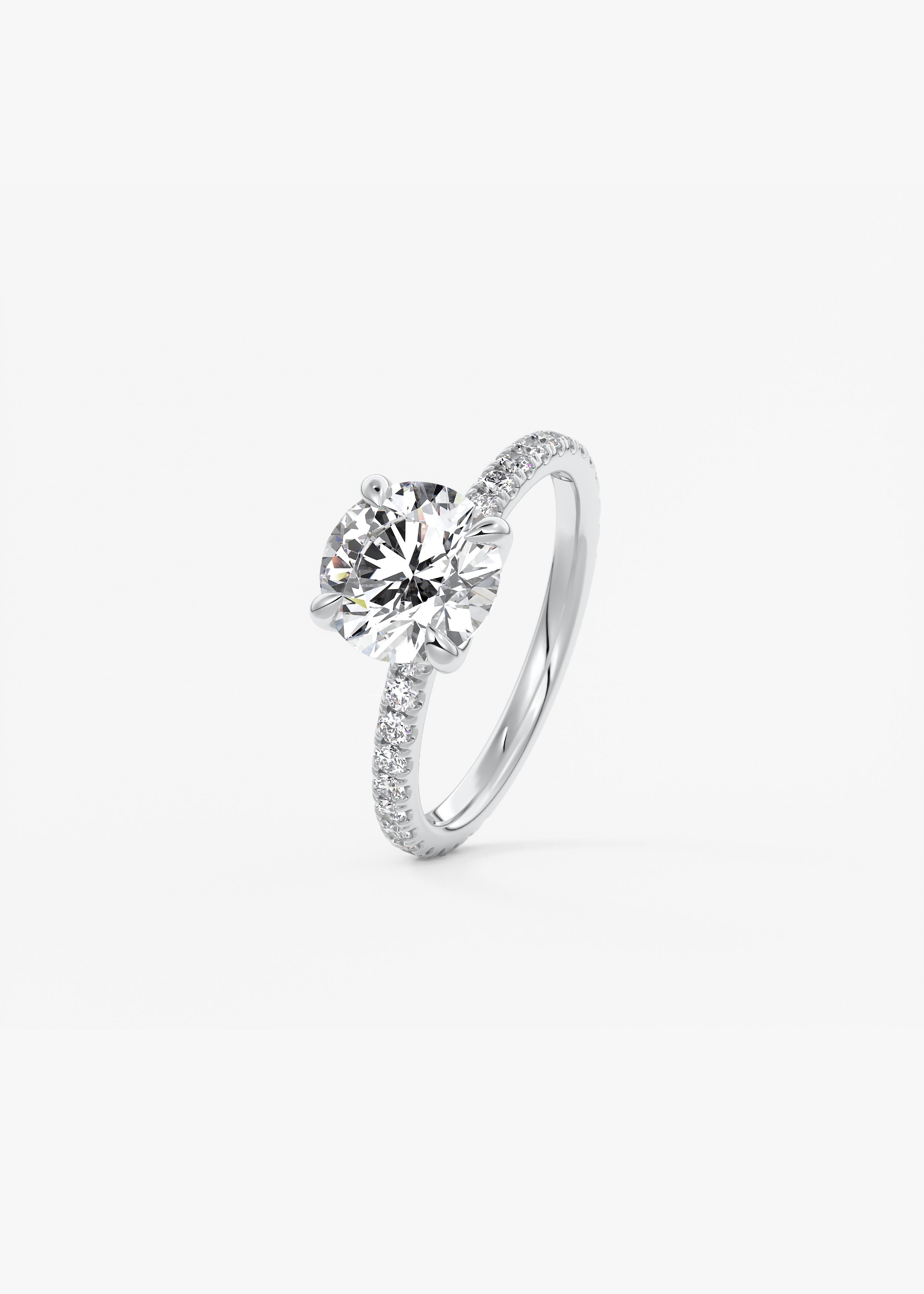 Royale Classic Pavé  engagement hover view