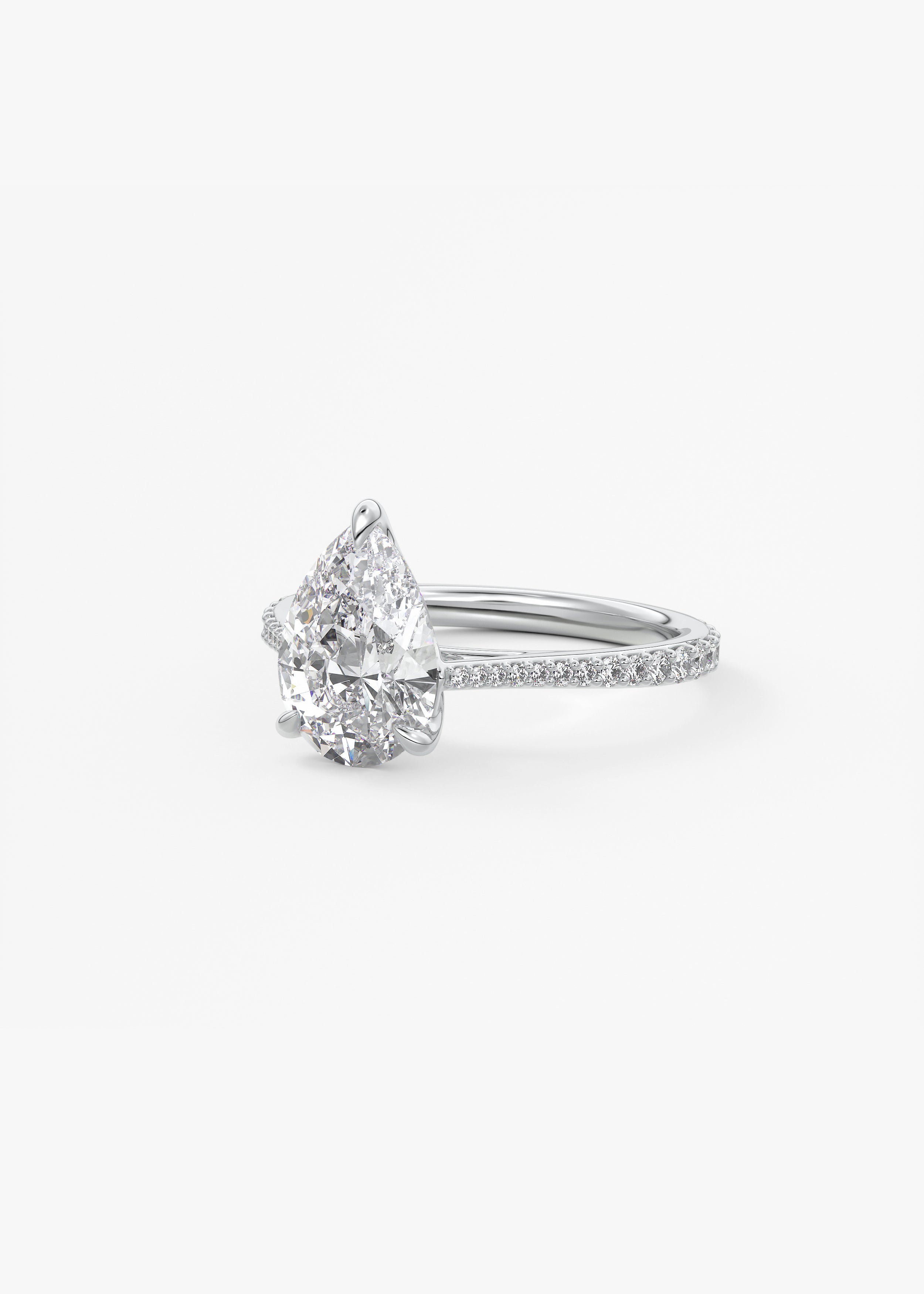 Cathedral Royale Pavé  engagement hover view