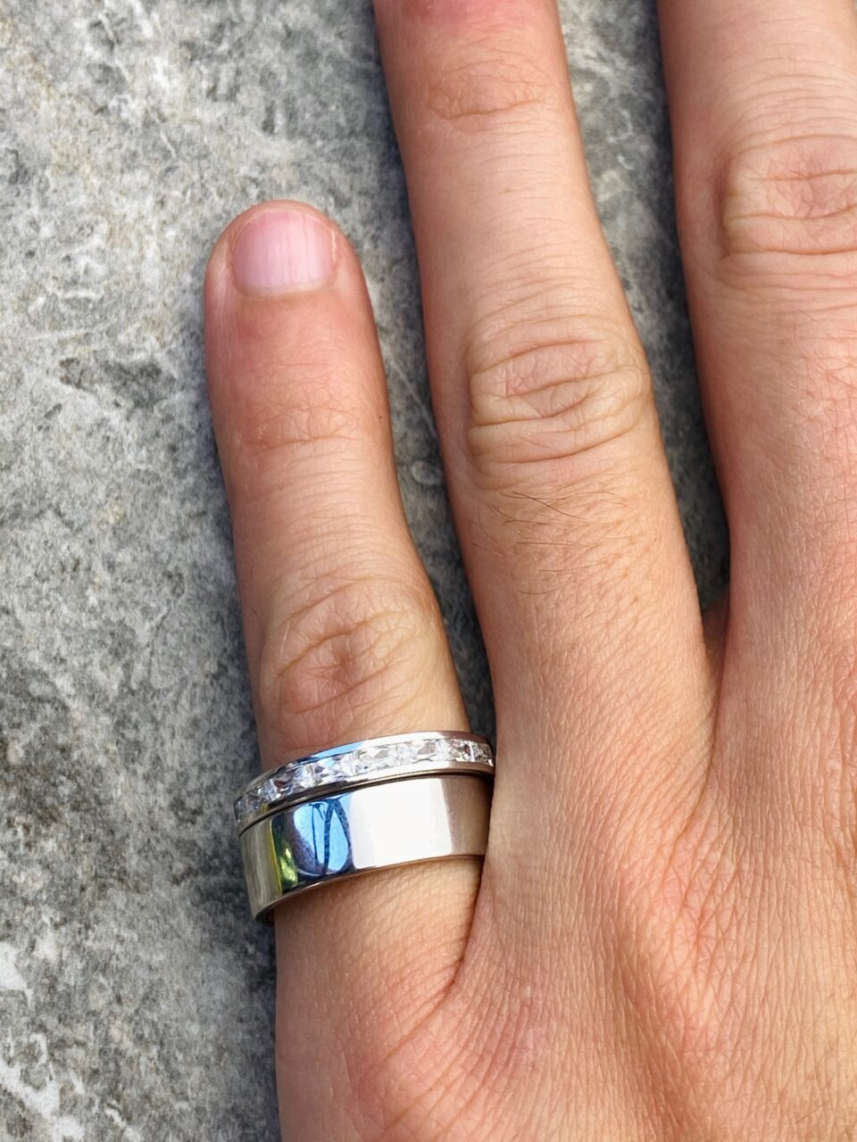 men's wedding bands