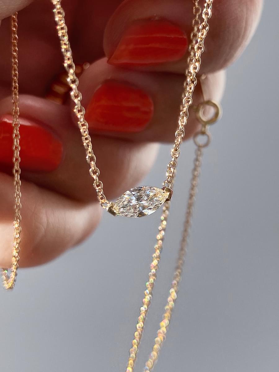 diamond-solitaire-pendant-necklace